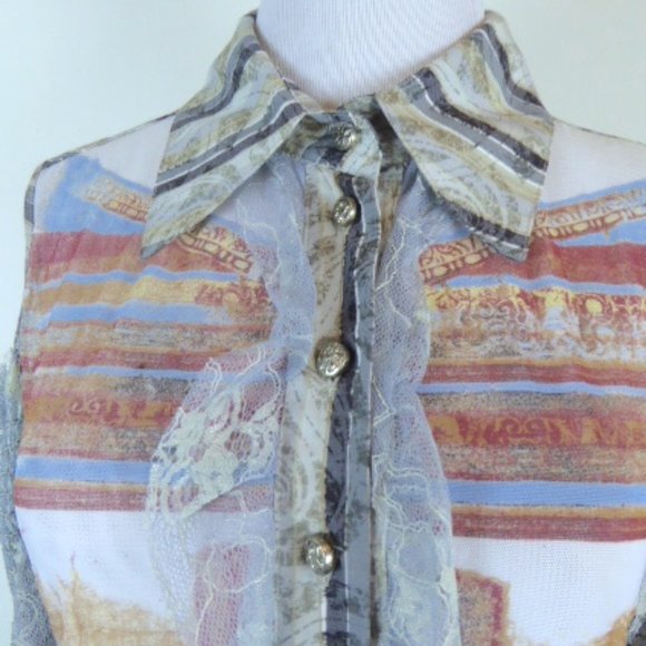 Save the Queen Short Sleeve open shoulder lace top M - Picture 2 of 8